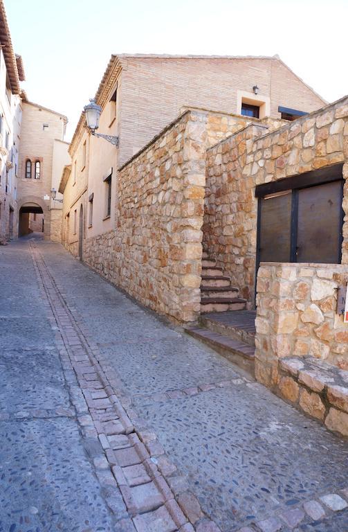 Casa Rural Os Arregueses Alquézar Exterior foto